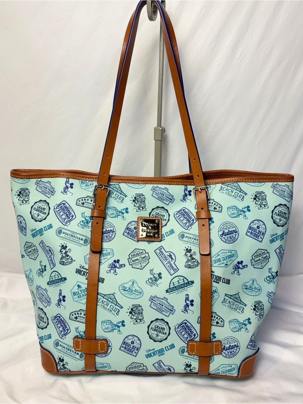 Disney Dooney & Bourke Vacation Club Tote Bag DVC Parks Resort Aqua